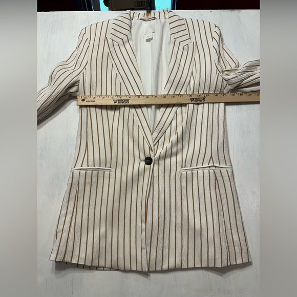 H&M Women’s Blazer US 6 | Beige White Pinstripe | Longline One-Button - Picture 7 of 9